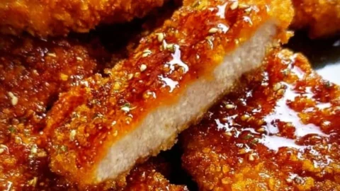 Baked Crunchy Hot Honey Chicken recipe with crispy texture and sweet heat.